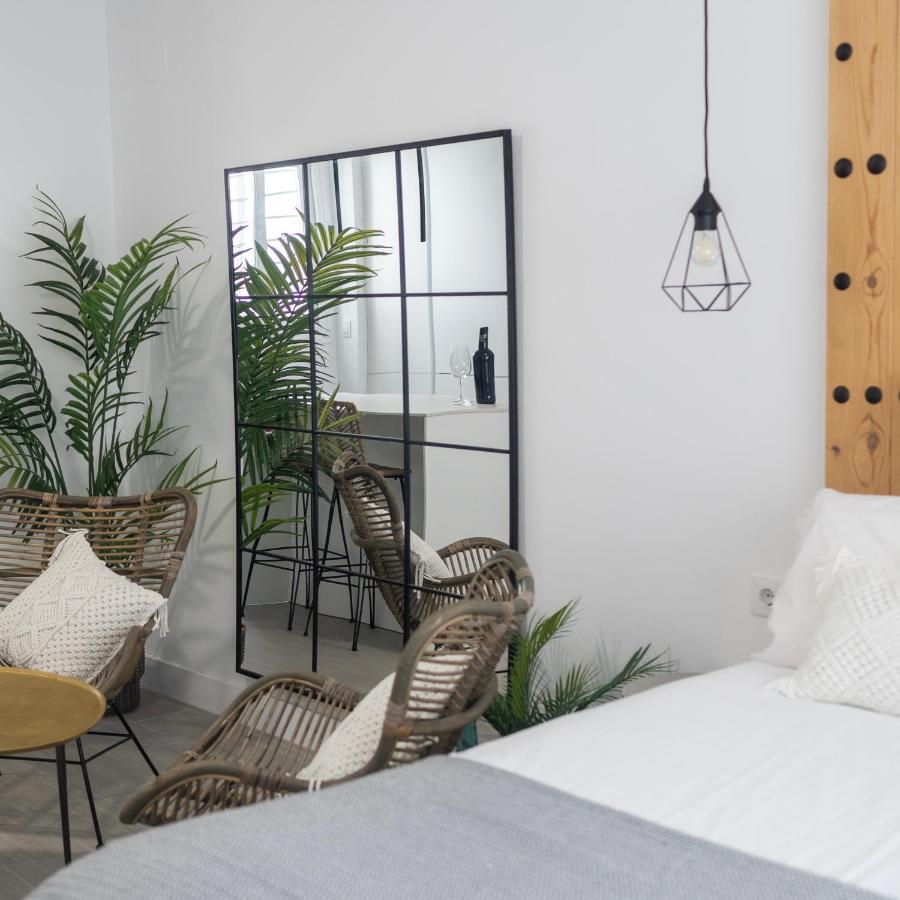 Lovely Suites Tarifa, Estudio A Estrenar En El Centro Y Muy Cerca De La Playa Экстерьер фото